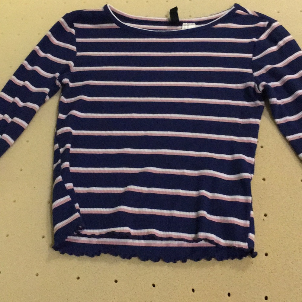 Ribbed striped divided long sleeve crop top